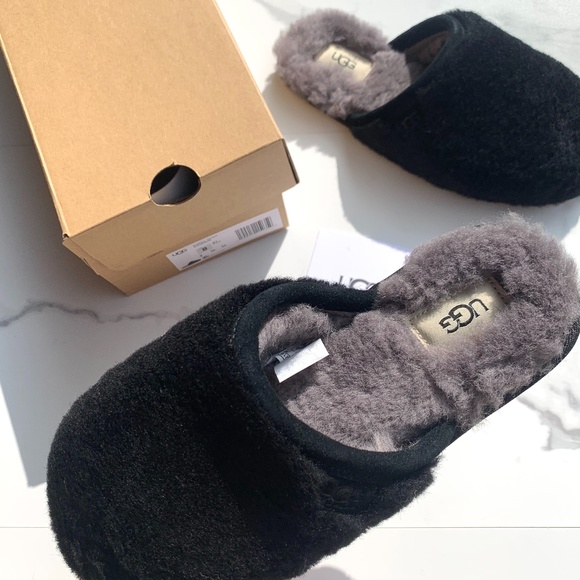 UGG | Fluffette Slipper - Picture 2 of 9